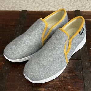 Enjoiya Gray Felt Upper Slip On Sneakers Size 40